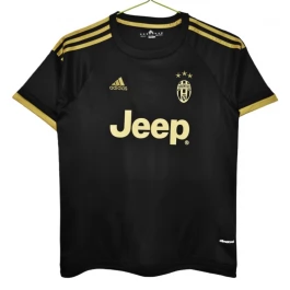 Juventus Retro Derdeshirt 2015-2016 Juventus Retro Derdeshirt 2015-2016