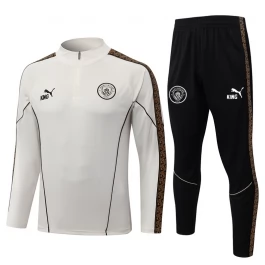 Manchester City Trainingspak 2026-27 - 1-4 Zip Beige Manchester City Trainingspak 2026-27 - 1-4 Zip Beige